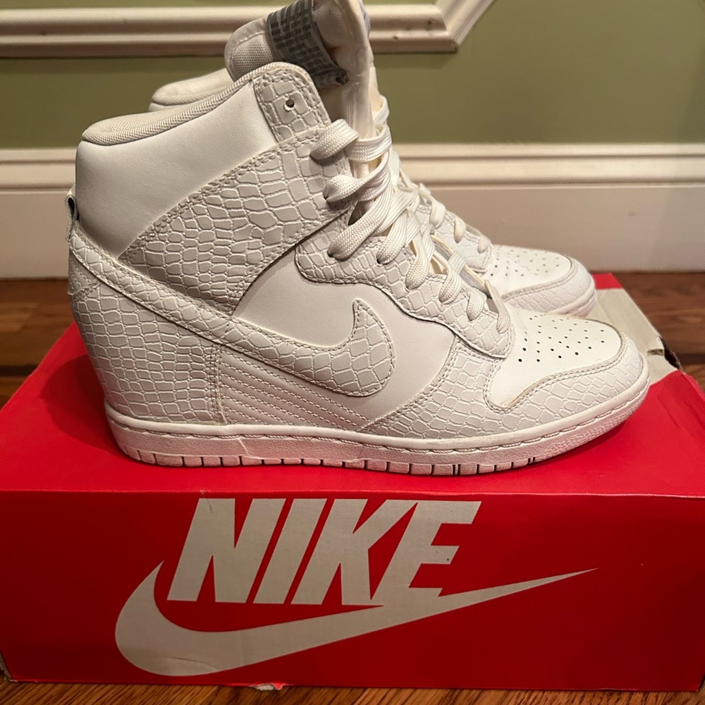 Nike sneaker wedges